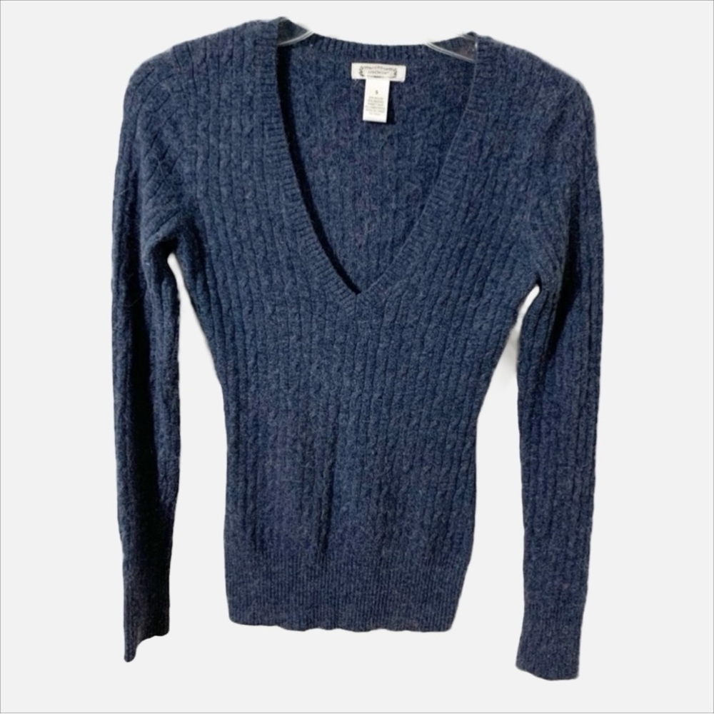 Aphorism Nylon Angora Blend Fine Cable Knit Long Sleeves V-neck Sweater Blue 💙
